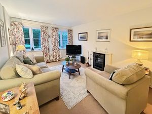 Photo 13- click for photo gallery